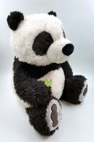 Nici panda yaa - yaa, wild