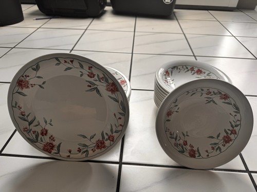Porzellanservice - , –