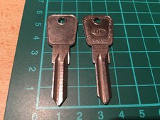 Oldtimer Ford Taunus   -  Schlüsselrohling Dominion Lock Profil YM 14 