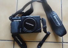 Olympus Stylus XZ-2 12,0 MP Digitalkamera - Schwarz