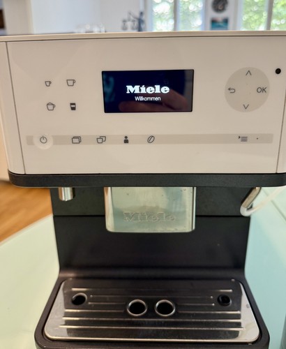 Miele kaffeevollautomat - 63,