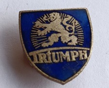 Antike Anstecknadel Triumph um