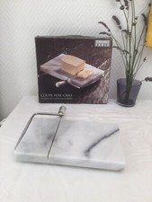 Hackbrett Käse Mit Draht In Weiß - Grau mit Adern Marmor