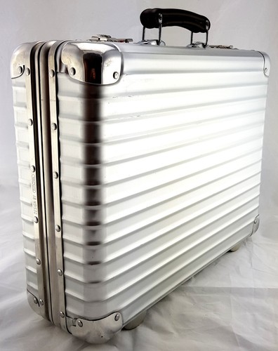Rimowa classic flight attache - classic,