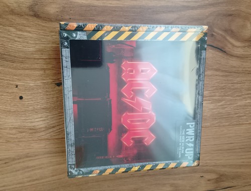 Pwr limited edition - up,