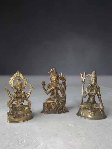 Bronze figur shiva - 3x, lakshmi