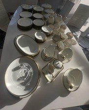 Eschenbach Bavaria Porzellan, Goldrand, 138 Teile, Service und Tafelgeschirr Set