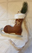 Schlittschuh Filz Plüsch braun Dekoband Zapfen Stickerei Reh Weihnacht Advent 