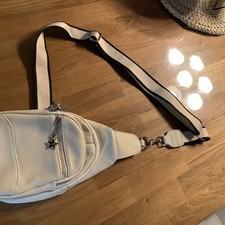 Crossbody Bag Damen • Creme