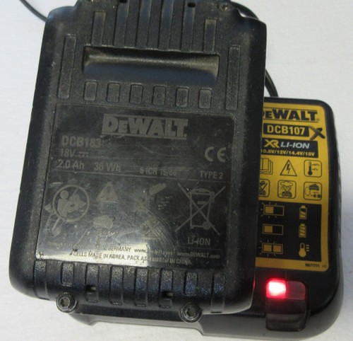 Dewalt ladegerät dcb107 incl - dewalt,