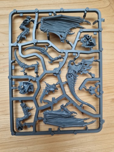 Warhammer 40k tyraniden - warhammer,