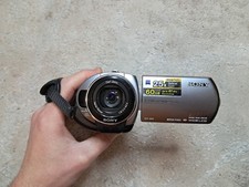 Sony Handycam DCR-SR82