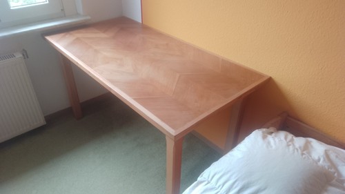 Tisch 140cm 70cm - 140cm, aus