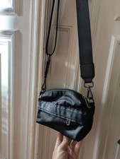 Kleine Nike Umhängetasche