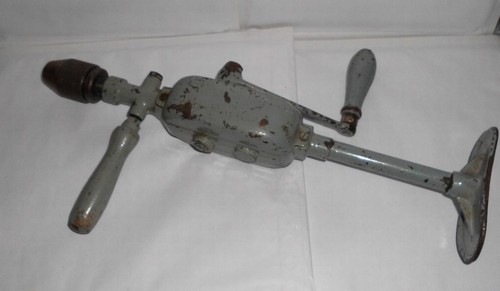 Alte antike handbohrmaschine - antike,
