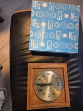 Weimar Quartz Wanduhr Made In GDR voll funktionsfähig gebraucht