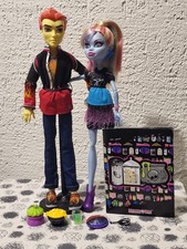 Monster High Abbey und Heath Puppen - Labor Partner Classroom
