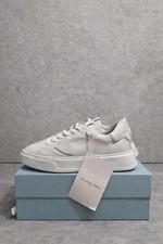 sneaker 43 von Philippe Model