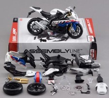 1:12 BMW S1000 RR Bausatz von Maisto in weiß und blau 39191 Modellfahrrad