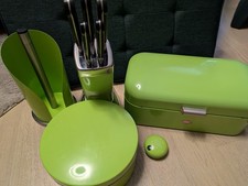 Wesco Set Brotkasten,Messerblock,Eieruhr, Keksdose, Küchenrollenhalter