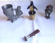 4 Teile Sammelsurium Petschaft Zwerg Pinguin Metall; Zinn-Schnapsteufel