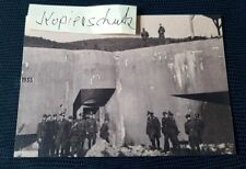 Original Foto oder Fotopostkarte Deutsche Soldaten vor einem Westwall Bunker 
