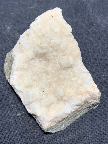 Natrolith stbr richter - stbr.,