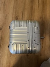 Rimowa Aluminium Make Up Case mit Spiegel (Ohne Schlüssel)