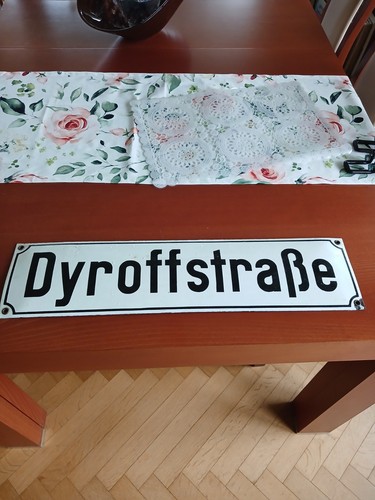 Altes email strassenschild - email,