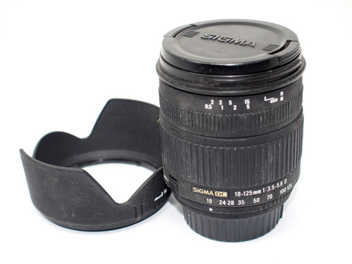Sigma objektiv 125 - dc, mm