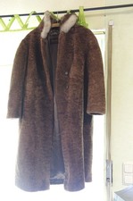 Alter DDR Pelzmantel von