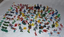Plastik Figuren Hong Kong Indianer Cowboys Konvulut Sammlung Einzelteile