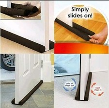 2xZugluftstopper unter Tür