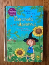 Petronella Apfelmus 04 - Zauberhut und Bienenstich von Sabine Städing (2016,...
