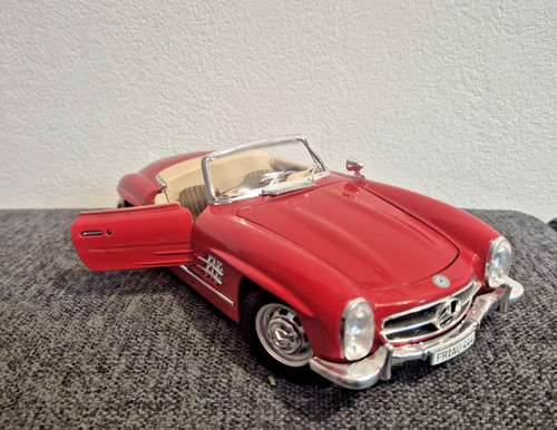 Bburago mercedes benz 300 - mercedes-benz, sl