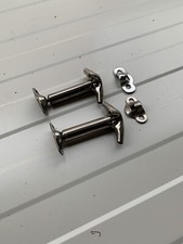 Mahindra CJ Motorhaubenspanner