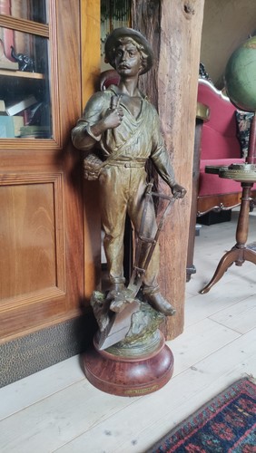 Riesige skulptur la - riesige, "la
