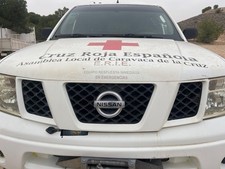 KÜHLERGRILL NISSAN NAVARA