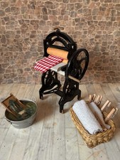 Puppenhaus Maßstab 1/12