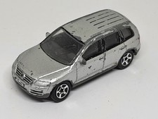 Volkswagen Touareg  -