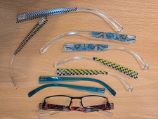 Dilem Design Brille mit 4 Paar