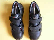 Biete Herren Sicherheitsschuh Größe 45 Marke AIR Flex an.