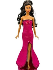 Handgemachtes Kleid für