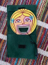 Einen Flaschenöffner  von