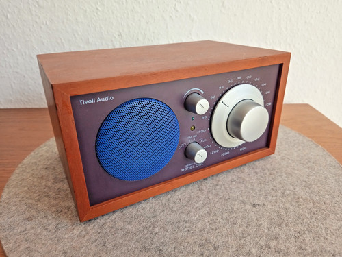 Tivoli audio model one radio - tivoli,