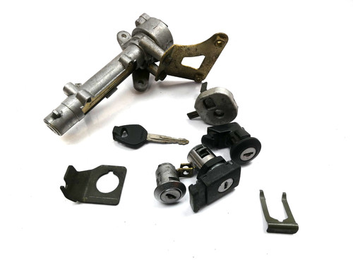 Schlosssatz suzuki 250 - schlosssatz, an
