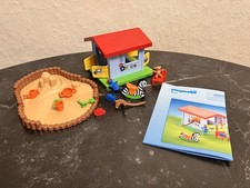 Playmobil 9814 Spielhäuschen mit Sandkasten viel Zubehör Schaukelpferd, Teddy