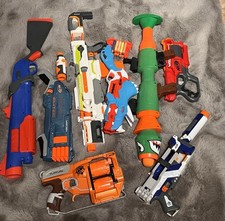 Nerf Gun Sammlung - Blaster, Zubehör, Pfeile