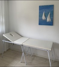 Schnäppchen Mobile Alu Kosmetik- Massageliege weiß 