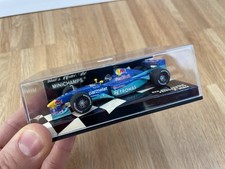 Minichamps 1:43 Red Bull